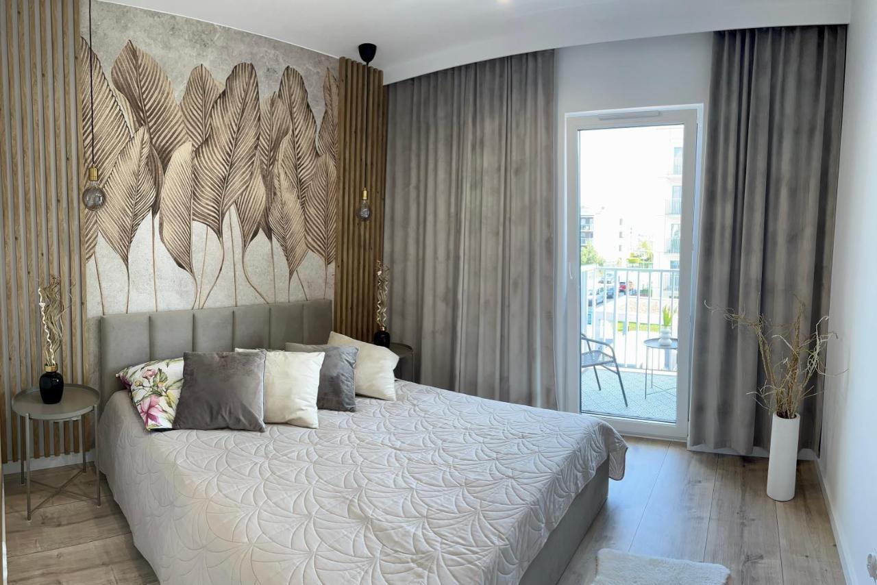 Nowoczesny Apartament Z Garazem Morelova Гданск Екстериор снимка