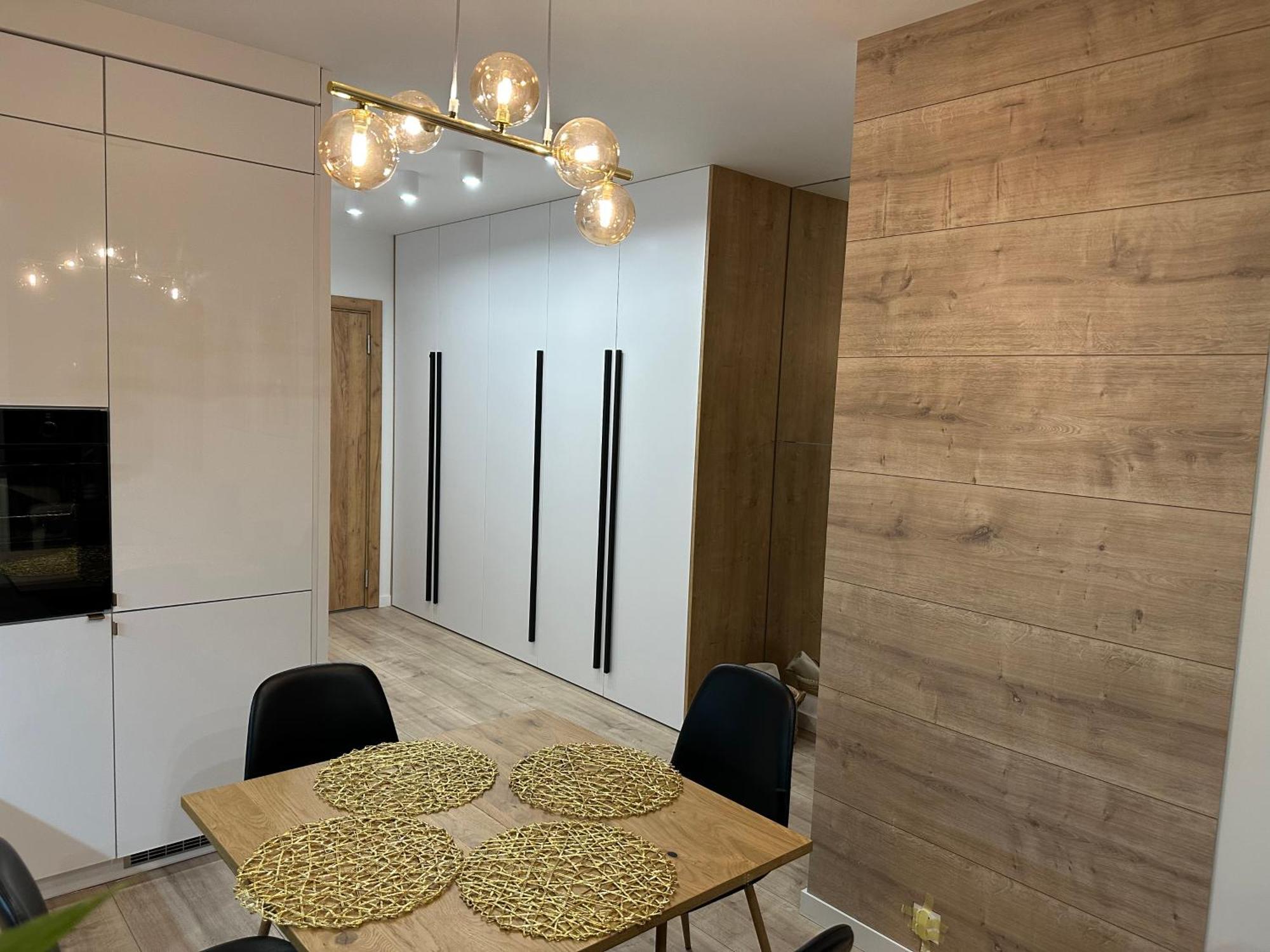 Nowoczesny Apartament Z Garazem Morelova Гданск Екстериор снимка
